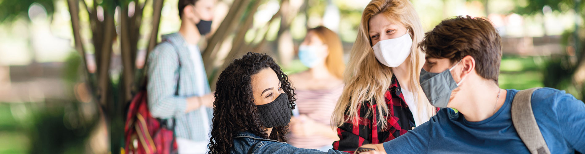 Group of students with mask on their faces